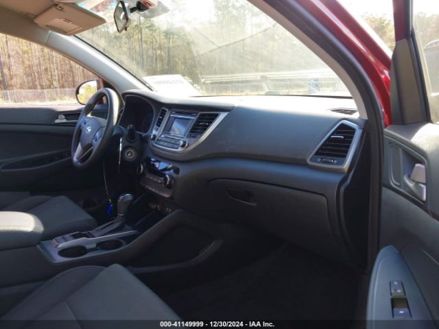 KM8J23A45JU810165 Hyundai TUCSON SE