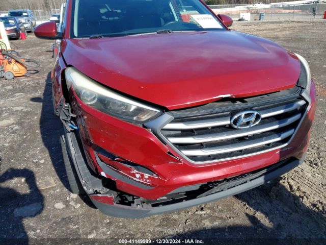 KM8J23A45JU810165 Hyundai TUCSON SE