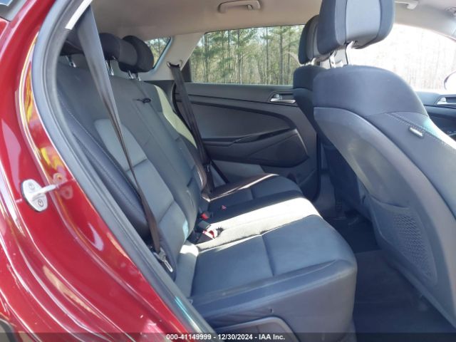 KM8J23A45JU810165 Hyundai TUCSON SE