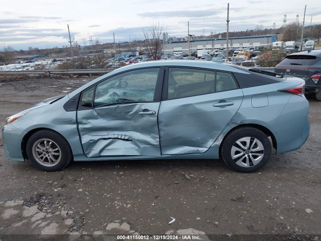 Toyota Prius Four 2017 JTDKARFU7H3051400 Image 6