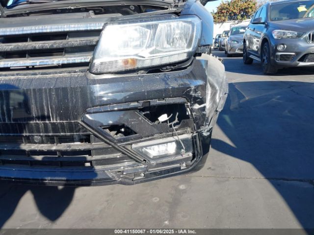 3VV3B7AX7LM132123 Volkswagen Tiguan 2.0t Se/2.0t Se R-line Black/2.0t Sel