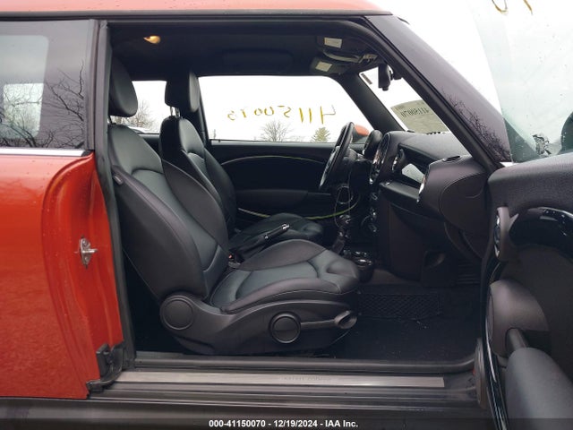 2012 MINI COOPER CLUBMAN WMWZF3C58CT488953 Photo 4