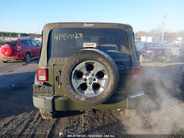 1C4AJWBG6GL128492 Jeep Wrangler Sahara