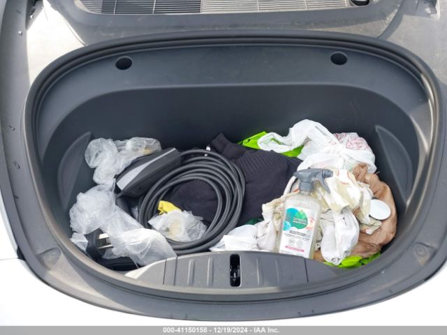 2023 TESLA MODEL 3 5YJ3E1EAXPF543227 Photo 9