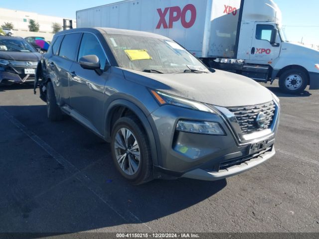 5N1AT3BA1MC768282 Nissan Rogue Sv Fwd