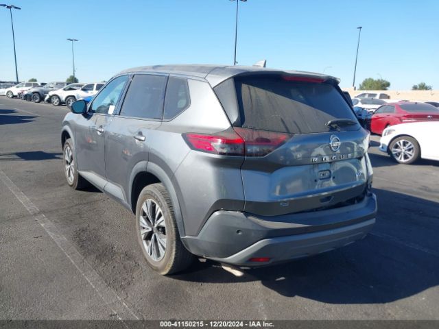 5N1AT3BA1MC768282 Nissan Rogue Sv Fwd