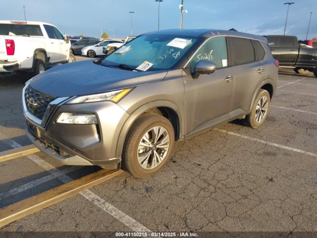 5N1AT3BA1MC768282 Nissan Rogue Sv Fwd
