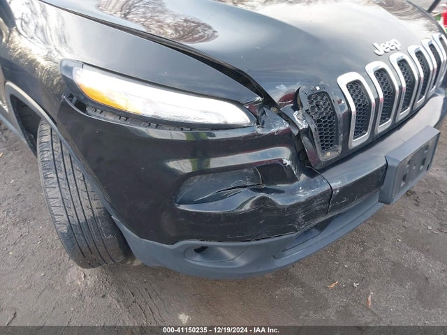Jeep Cherokee Latitude 2016 1C4PJMCB0GW301519 Image 18