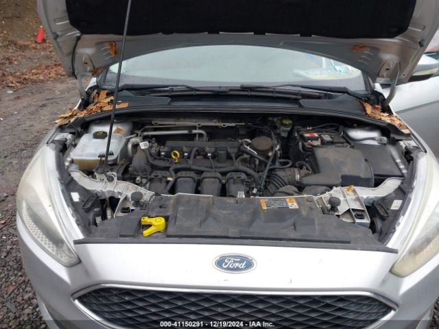 1FADP3F25FL239533 Ford FOCUS SE