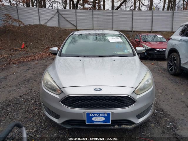 1FADP3F25FL239533 Ford FOCUS SE