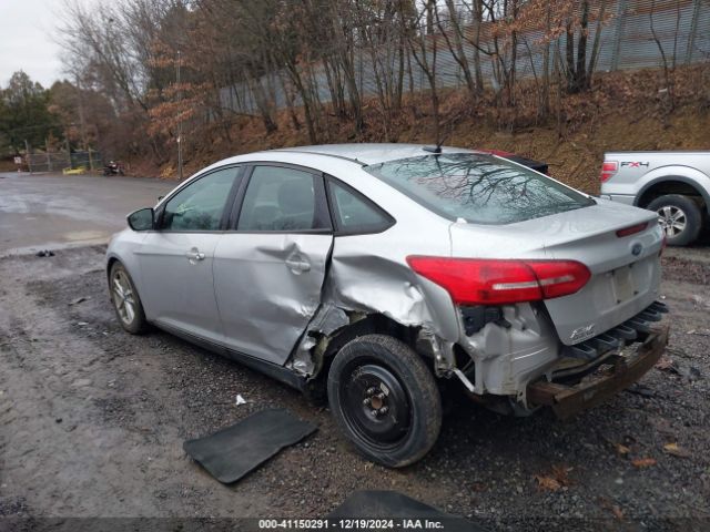 1FADP3F25FL239533 Ford FOCUS SE