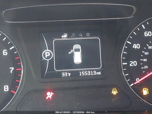 5XYPGDA57HG308610 KIA Sorento 3.3l Lx