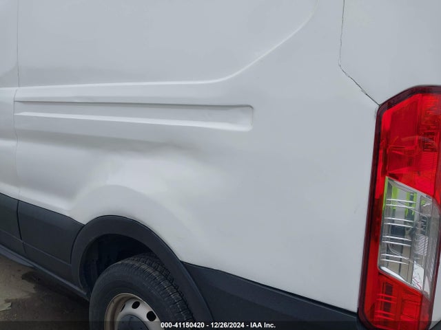 Ford Transit-250 2018 1FTYR2CM4JKA07512 Image 19