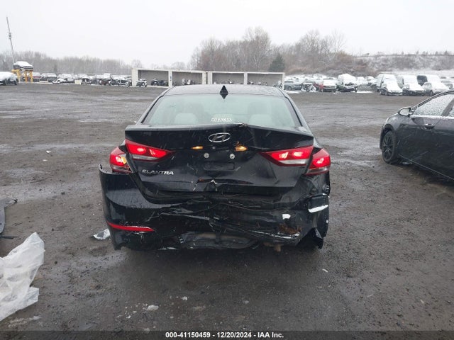 Hyundai Elantra Value Edition 2017 5NPD84LF8HH200155 Image 17