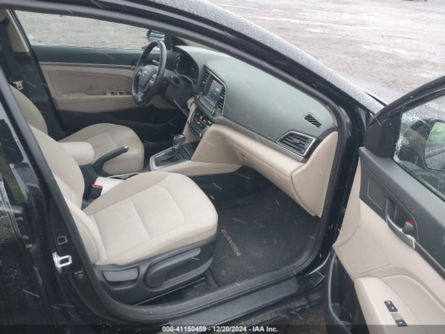 Hyundai Elantra Value Edition 2017 5NPD84LF8HH200155 Image 5