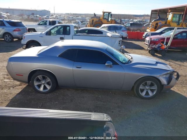 2C3CDZAG6GH200697 Dodge Challenger Sxt