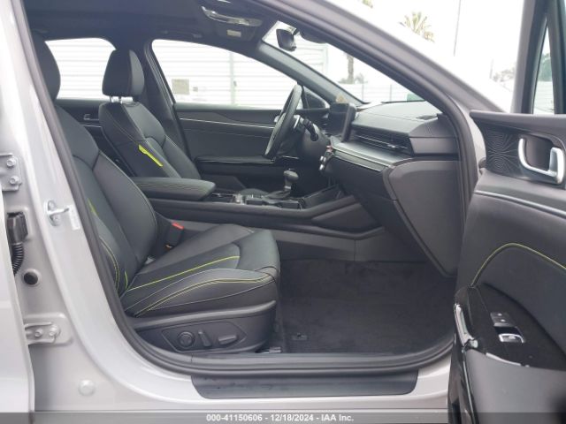 KNAG44J83S5320785 KIA K5 Gt