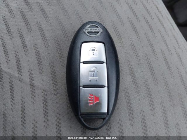 JN8AE2KP4F9128679 Nissan QUEST S