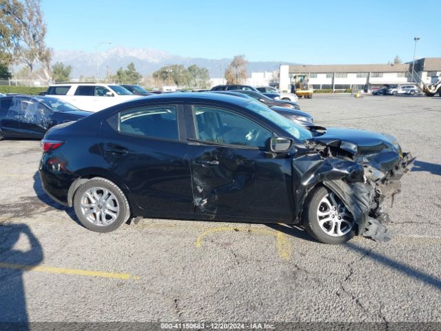 3MYDLBZVXGY106220 Scion IA