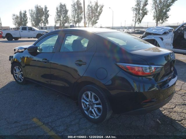 3MYDLBZVXGY106220 Scion IA