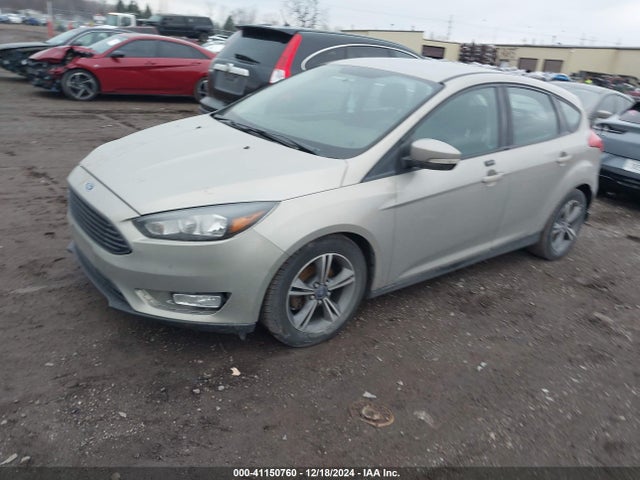 Ford FOCUS SE 2016 1FADP3KE0GL223712 Image 2
