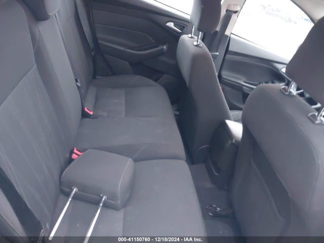 Ford FOCUS SE 2016 1FADP3KE0GL223712 Image 8