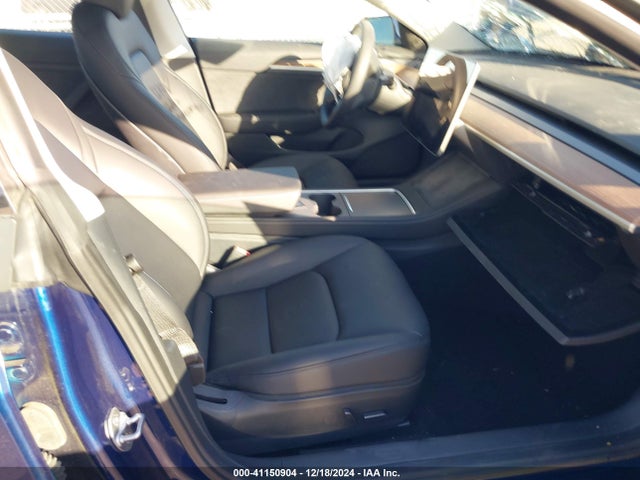 2023 TESLA MODEL 3 5YJ3E1EAXPF616435 Photo 4