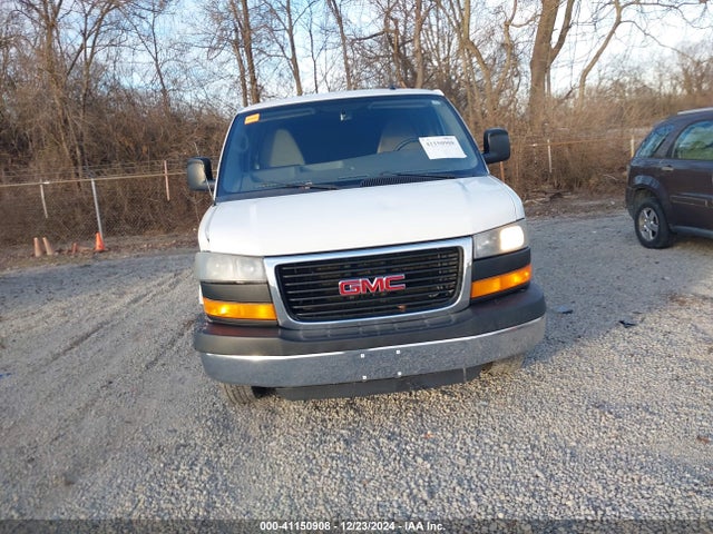 GMC Savana 3500 Work Van 2014 1GTZ7UCG9E1164755 Image 12