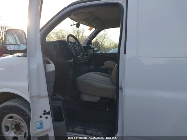 2014 GMC SAVANA 3500 1GTZ7UCG9E1164755 Photo 4