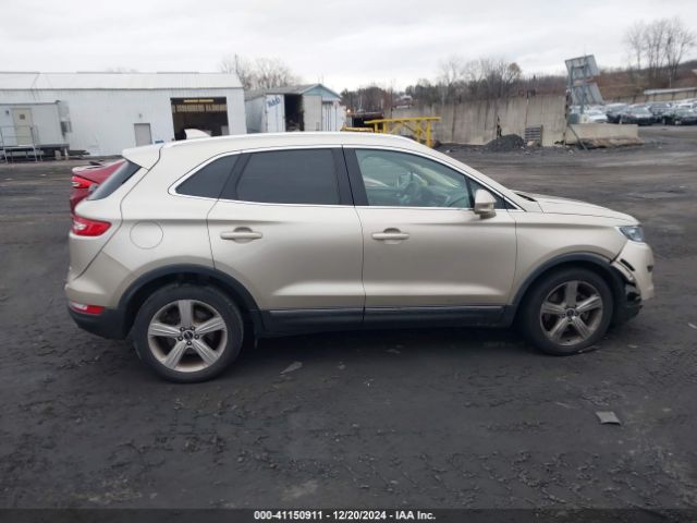 5LMCJ1D9XHUL51679 Lincoln Mkc Premiere