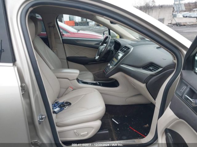 5LMCJ1D9XHUL51679 Lincoln Mkc Premiere