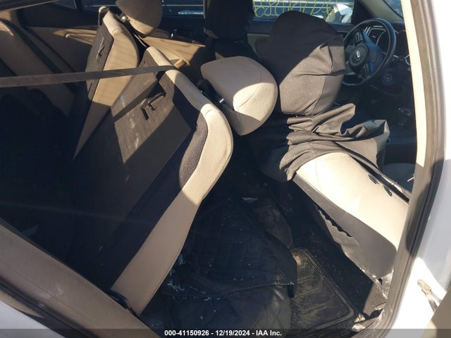 5XXGM4A75EG317669 KIA Optima Lx