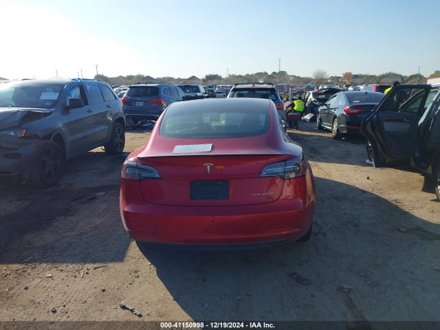 5YJ3E1EC2MF926060 Tesla Model 3 Performance Dual Motor All-wheel Drive