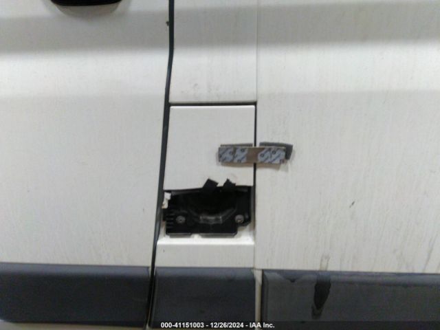 3C6TRVAG0EE108894 RAM Promaster 1500 Low Roof