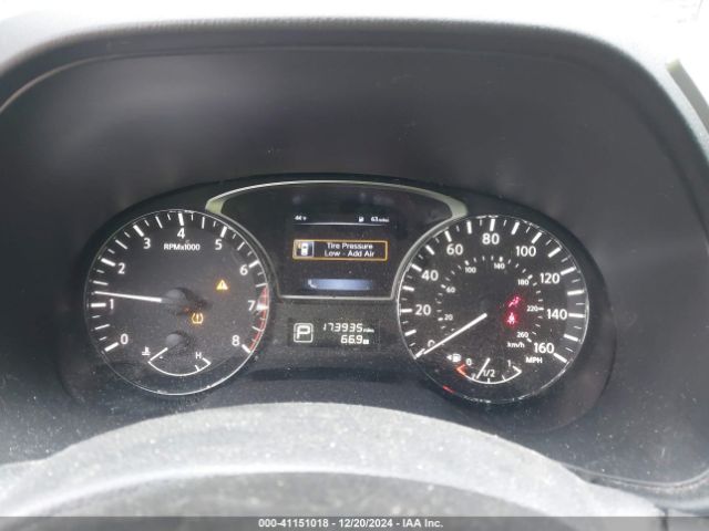 5N1AR2MN2FC677159 Nissan Pathfinder Sl