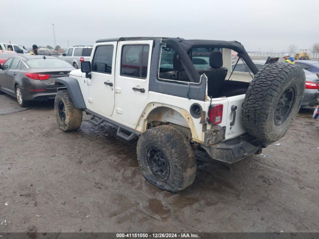 1C4BJWDG2FL764505 Jeep Wrangler Unlimited Sport