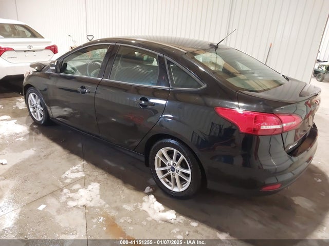 Ford FOCUS SE 2016 1FADP3F20GL386568 Image 3