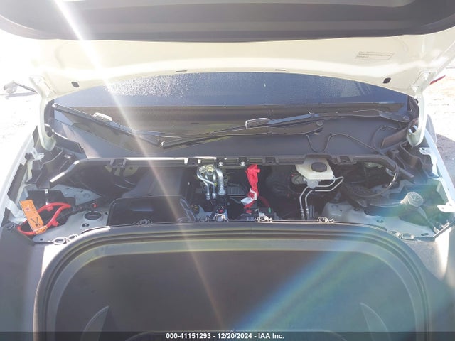 2023 TESLA MODEL Y 7SAYGDEE0PA199427 Photo 9