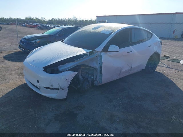 2023 TESLA MODEL Y 7SAYGDEE0PA199427 Photo 1