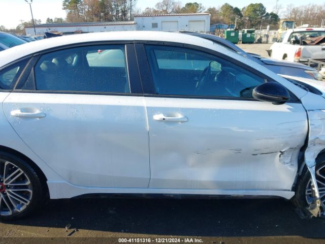 3KPF44AC8PE510693 KIA FORTE GT
