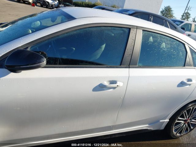 3KPF44AC8PE510693 KIA FORTE GT