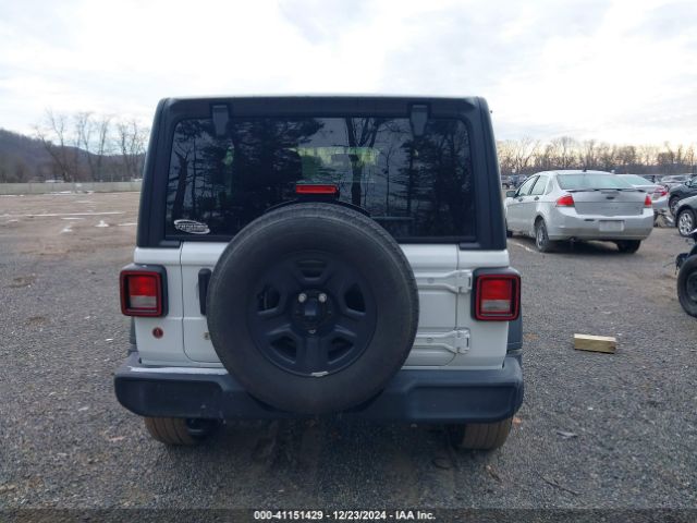 1C4HJXDG2KW613382 Jeep Wrangler Unlimited Sport 4x4