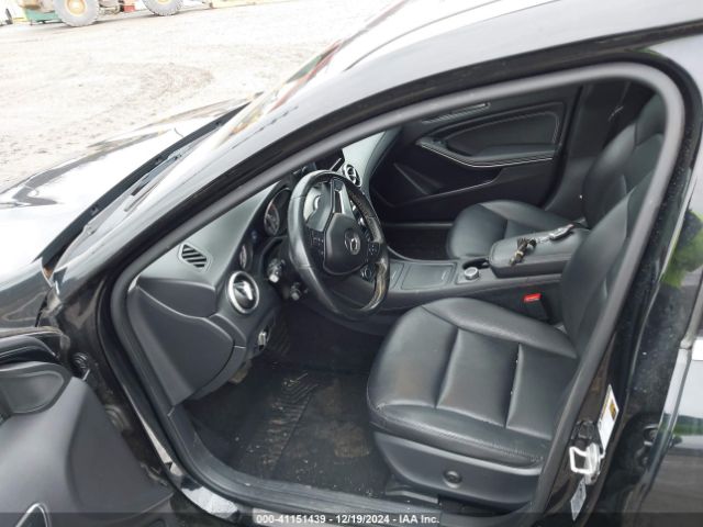 WDCTG4GB8FJ059012 Mercedes-Benz Gla 250 4matic