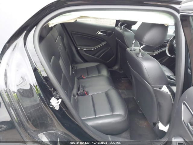 WDCTG4GB8FJ059012 Mercedes-Benz Gla 250 4matic