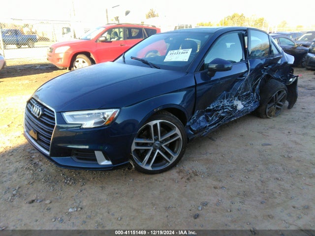2017 AUDI A3 WAUAUGFF6H1037800 Photo 1