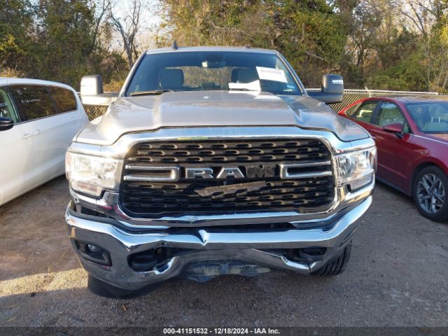 3C6UR5DL2RG339982 RAM 2500 Big Horn  4x4 6'4 Box