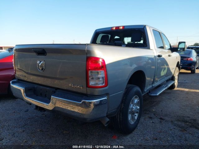 3C6UR5DL2RG339982 RAM 2500 Big Horn  4x4 6'4 Box