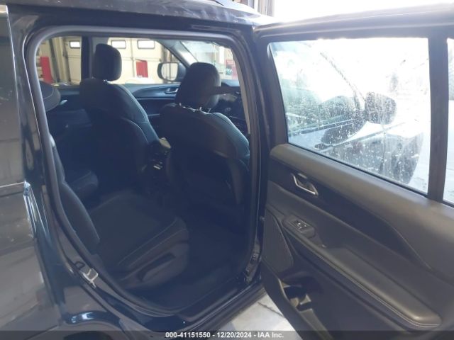 1C4RJKAG0P8894377 Jeep Grand Cherokee L Laredo 4x4