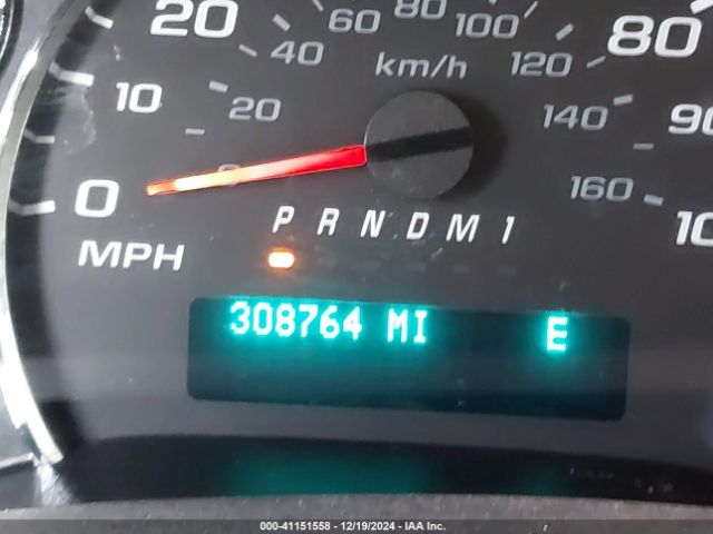 1GCWGGFF2F1110111 Chevrolet Express 2500 Work Van