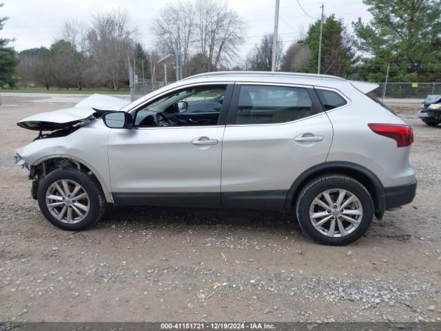 JN1BJ1CP0HW022919 Nissan Rogue Sport Sv